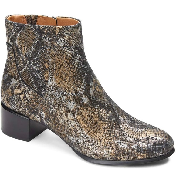 Vionic Kamryn Waterproof Ankle Boot 8.5 Smakeprint - Picture 1 of 6